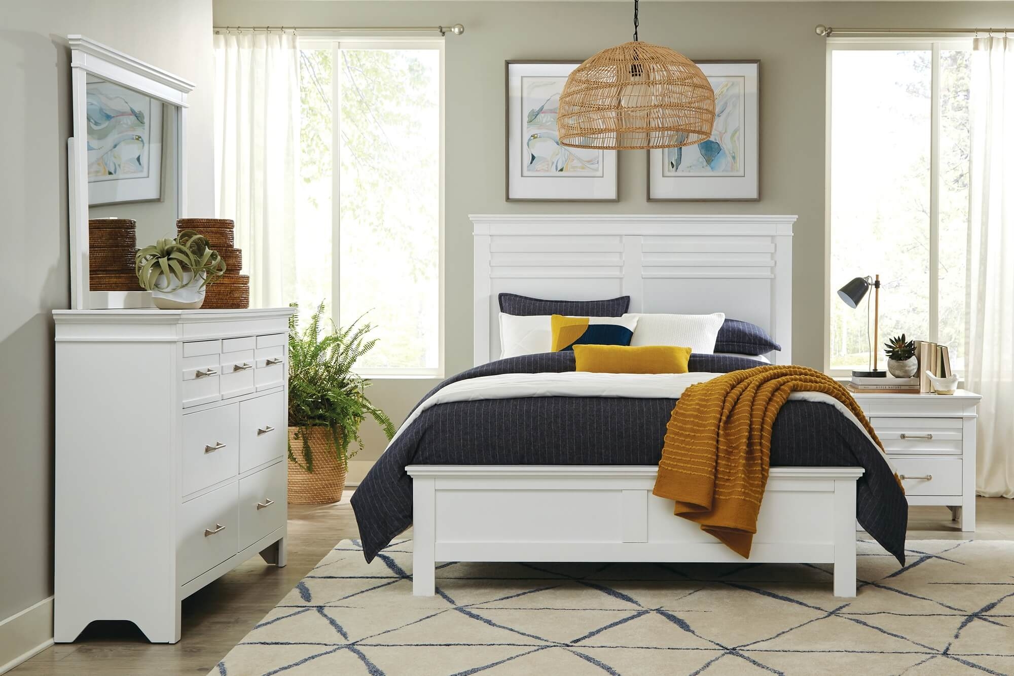 Blaire Farm Wood/Wood Veneer Bed