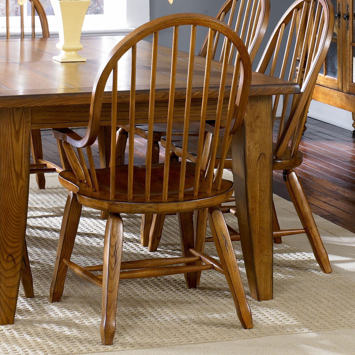 Treasures Bow Wood Back Arm Chair