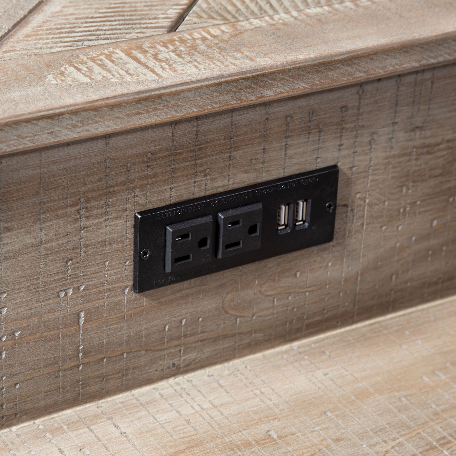 Parkland Falls Console Bar Set w/ Charging Station