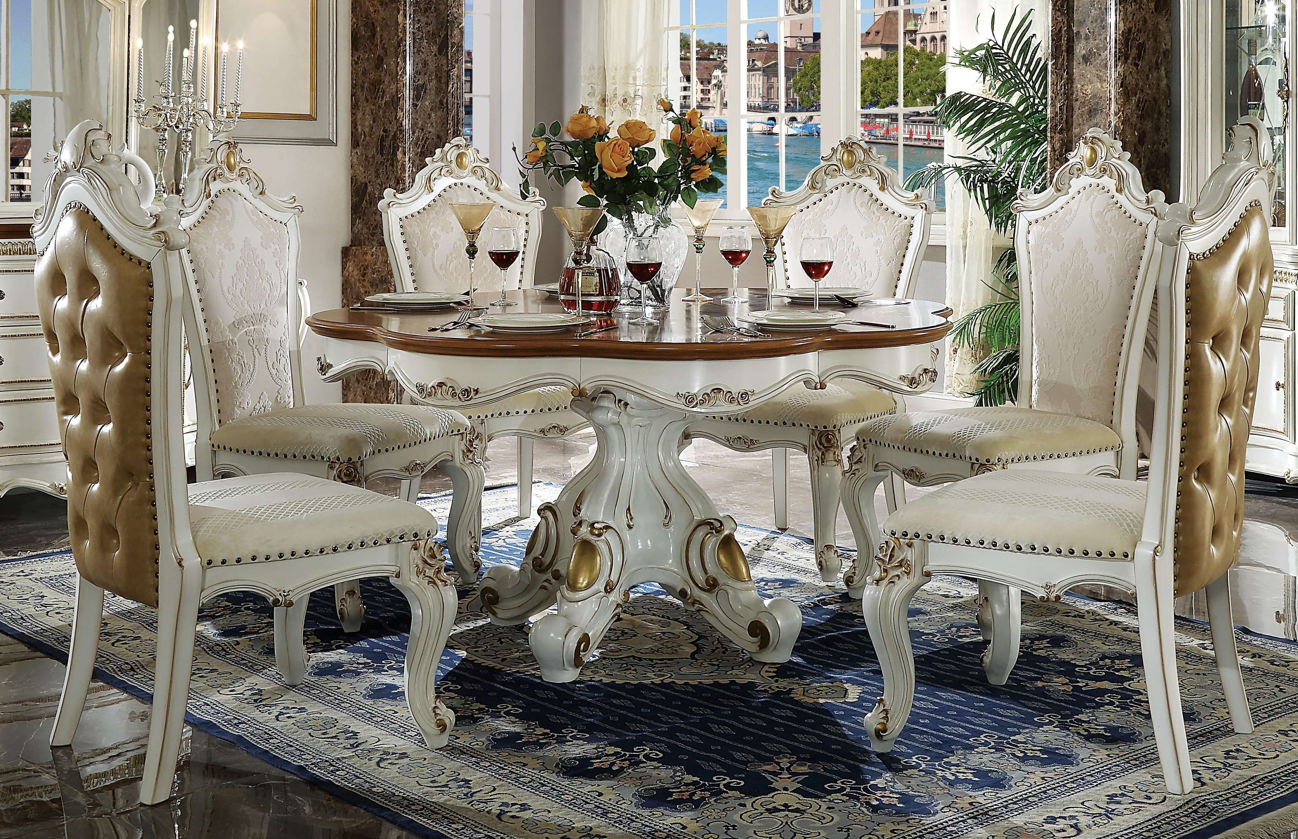 Picardy Wood Round Dining Set