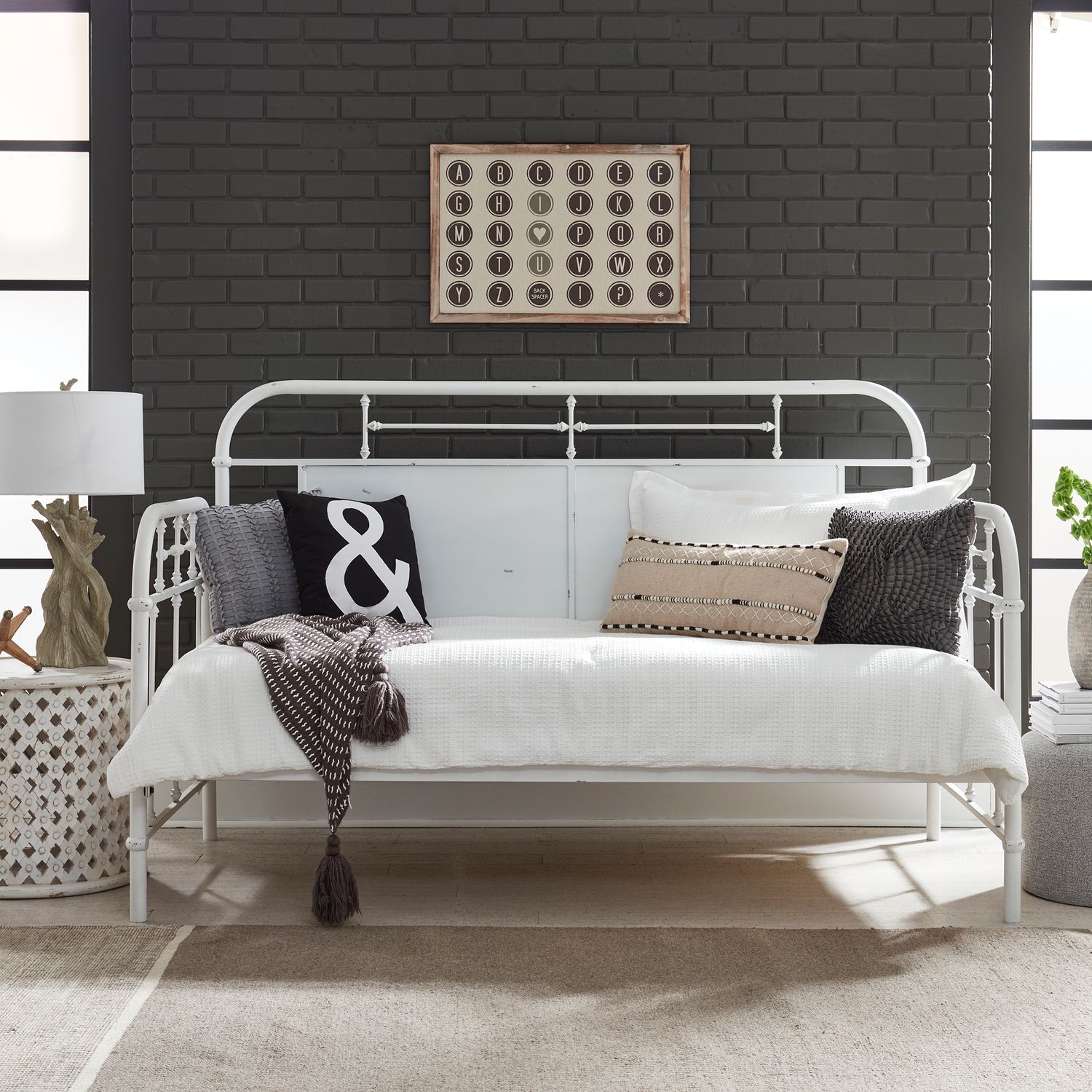 Vintage Series Twin Size Metal Day Bed | Liberty Furniture