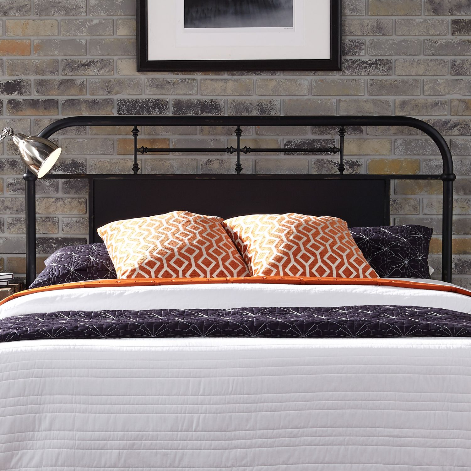 Vintage Series King Size Metal Bed