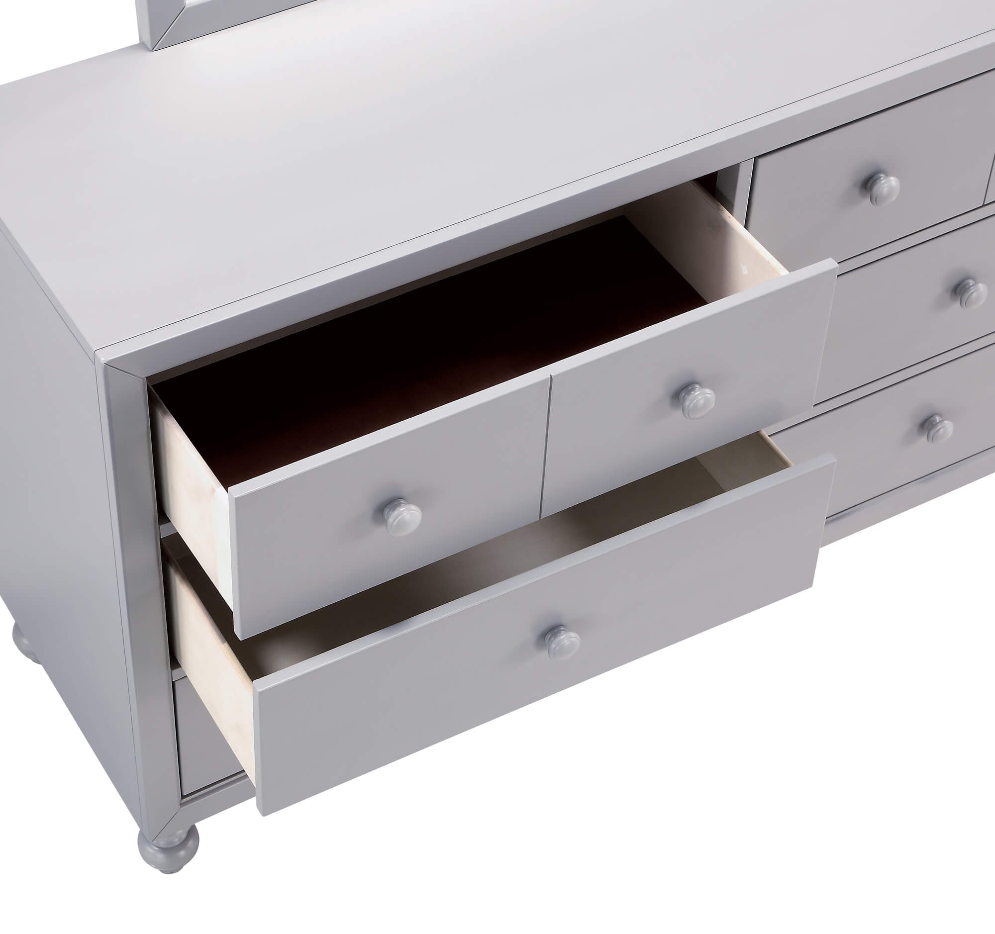 Wellsummer Wood Dresser