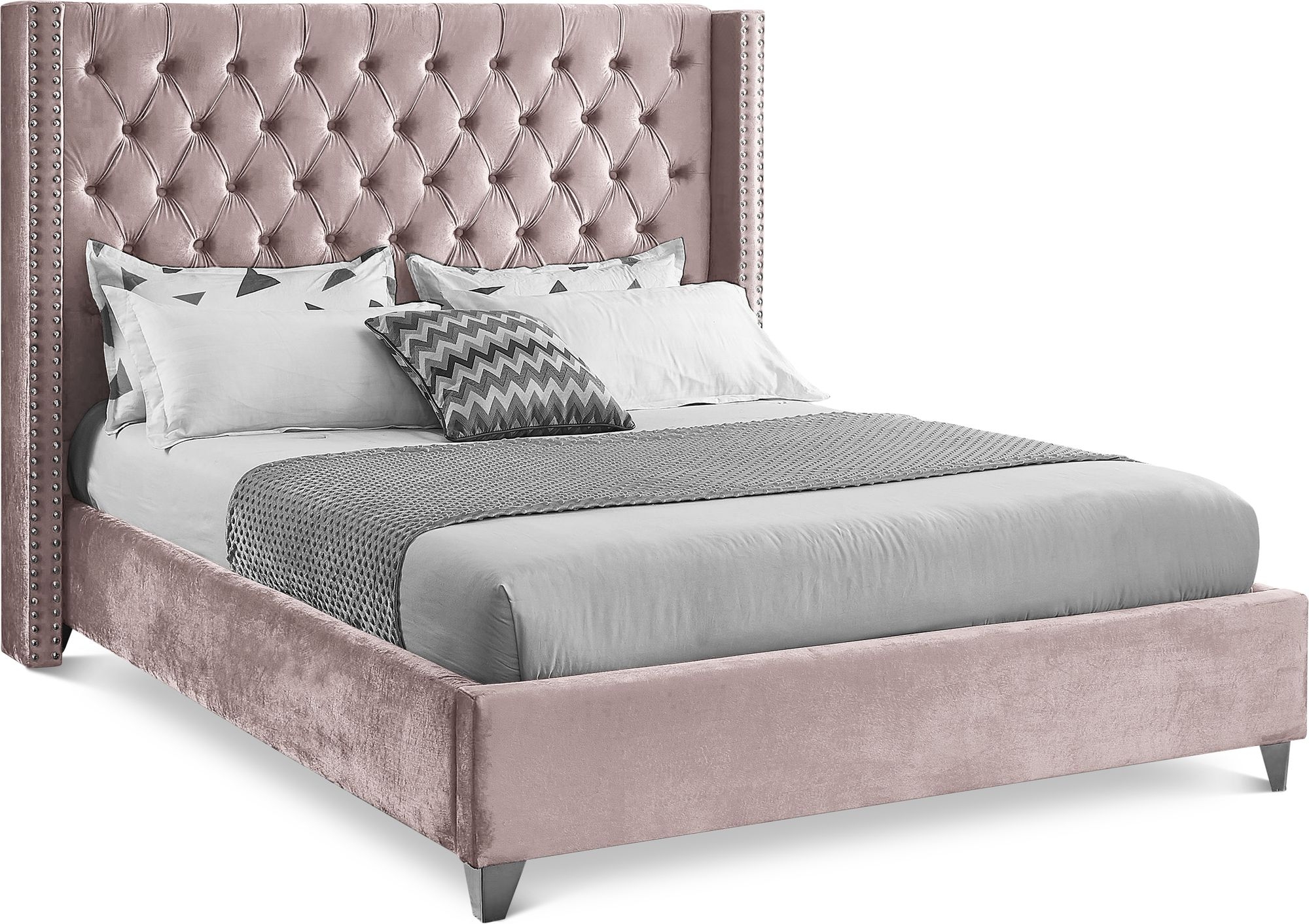 Aiden Velvet Bed