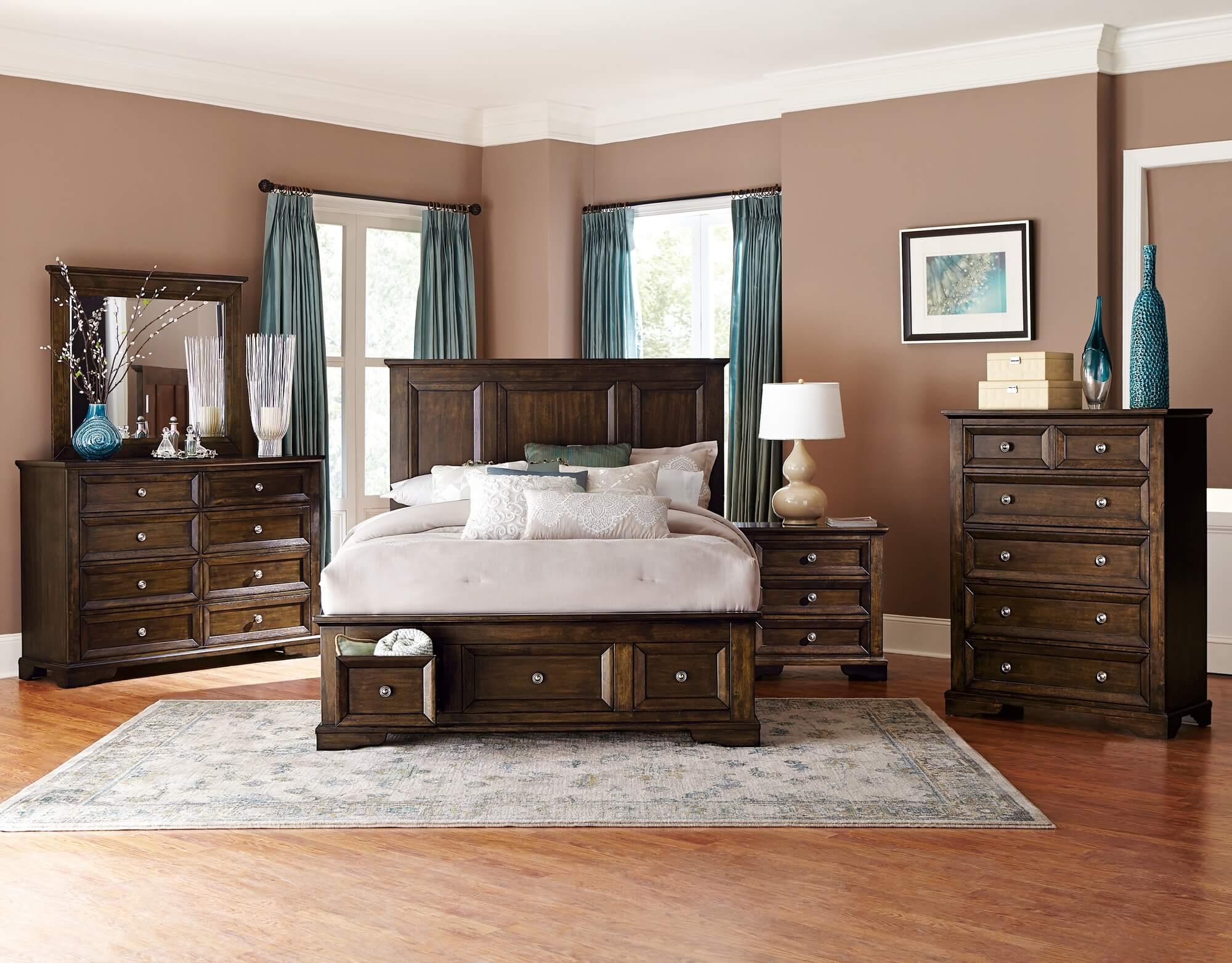 Eunice Wood/Wood Veneer Storage Platform Bed, King Size