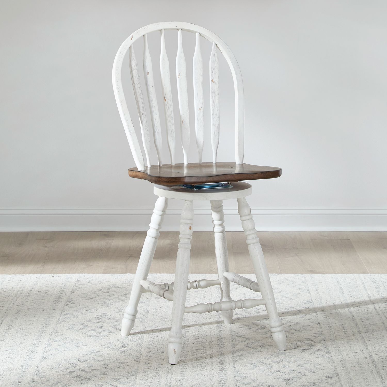 Carolina Crossing Windsor Wood Swivel Counter Chair