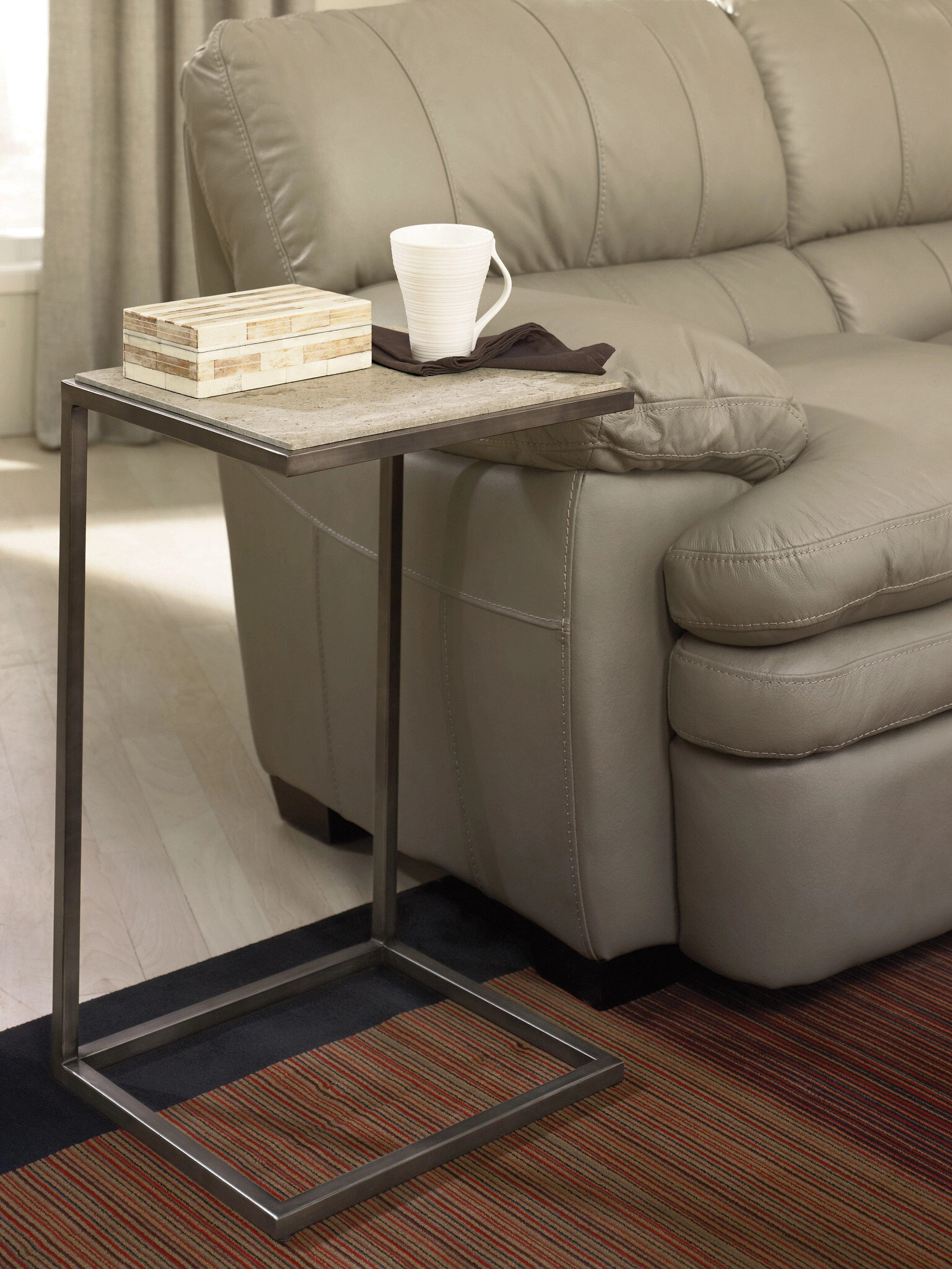 Accent End Table, C Shape, White