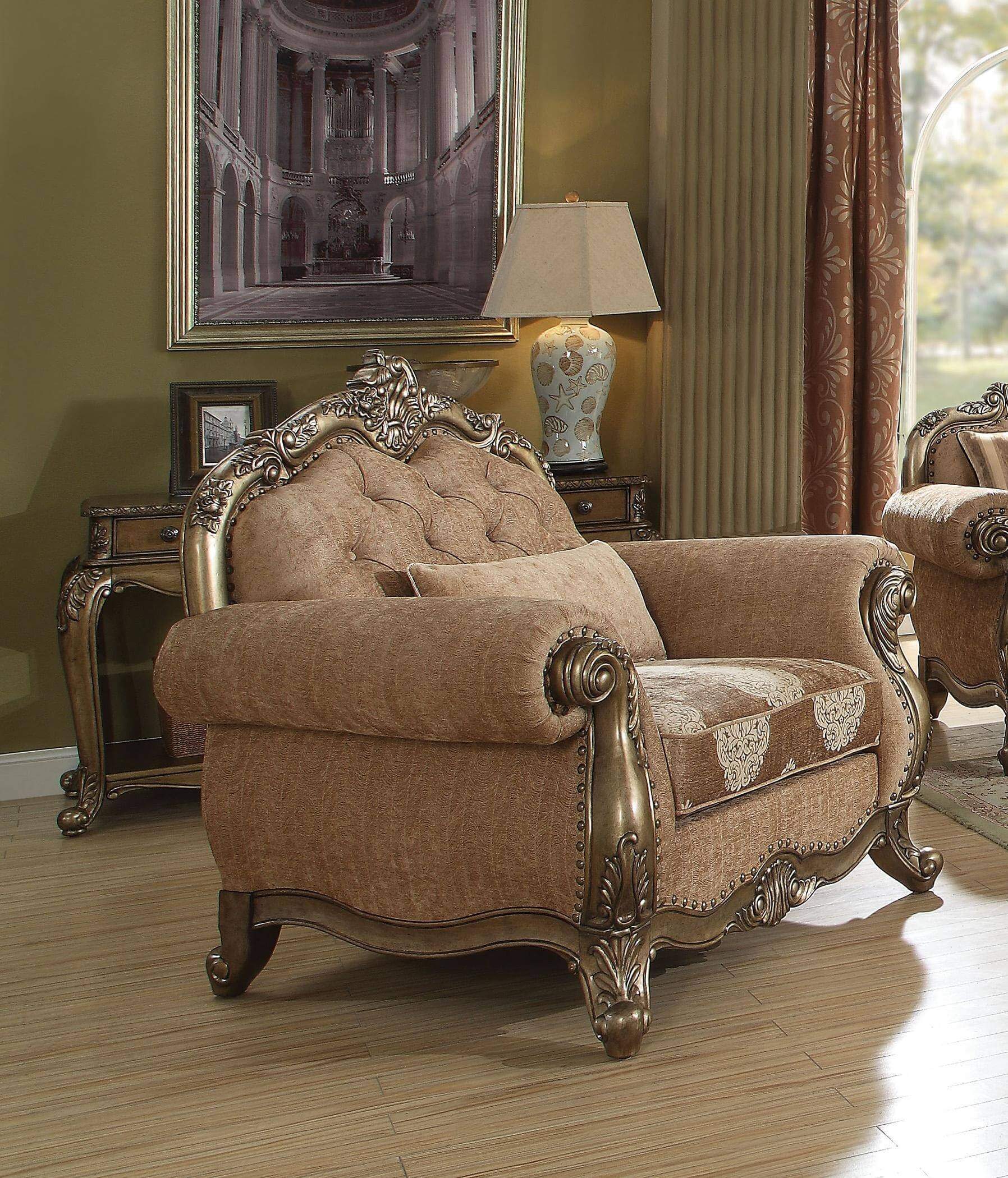 Ragenardus Chair