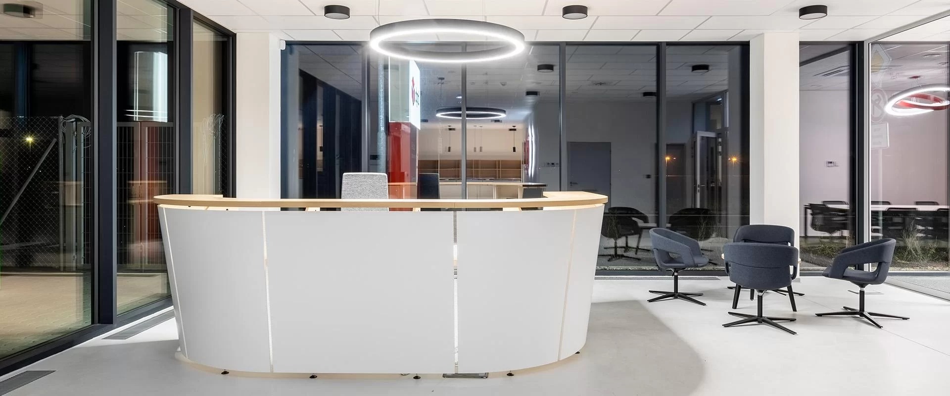 NARBUTAS WRS Tera 132-inch U-Shape Reception Desk