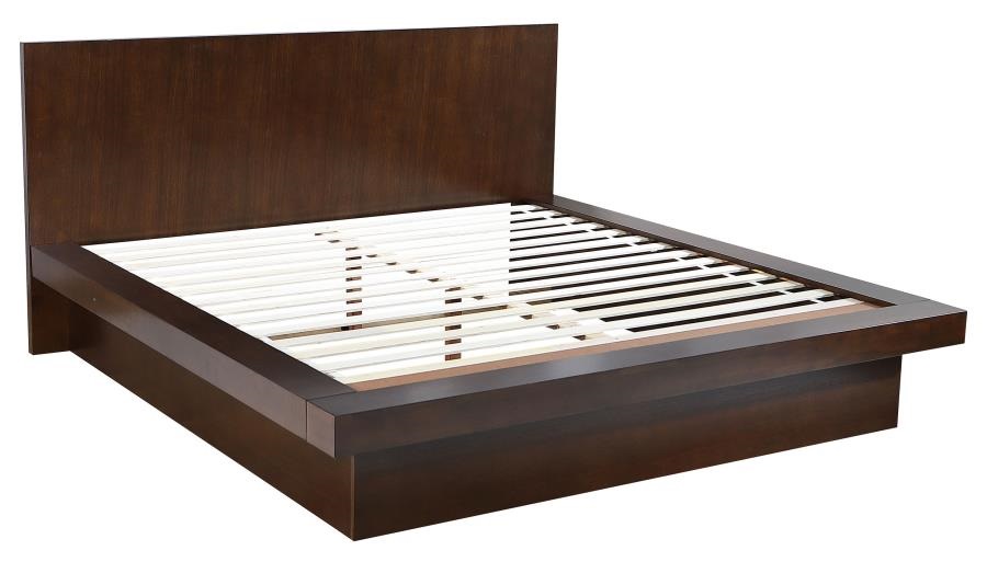 Jessica Wood Platform Bedoom Set