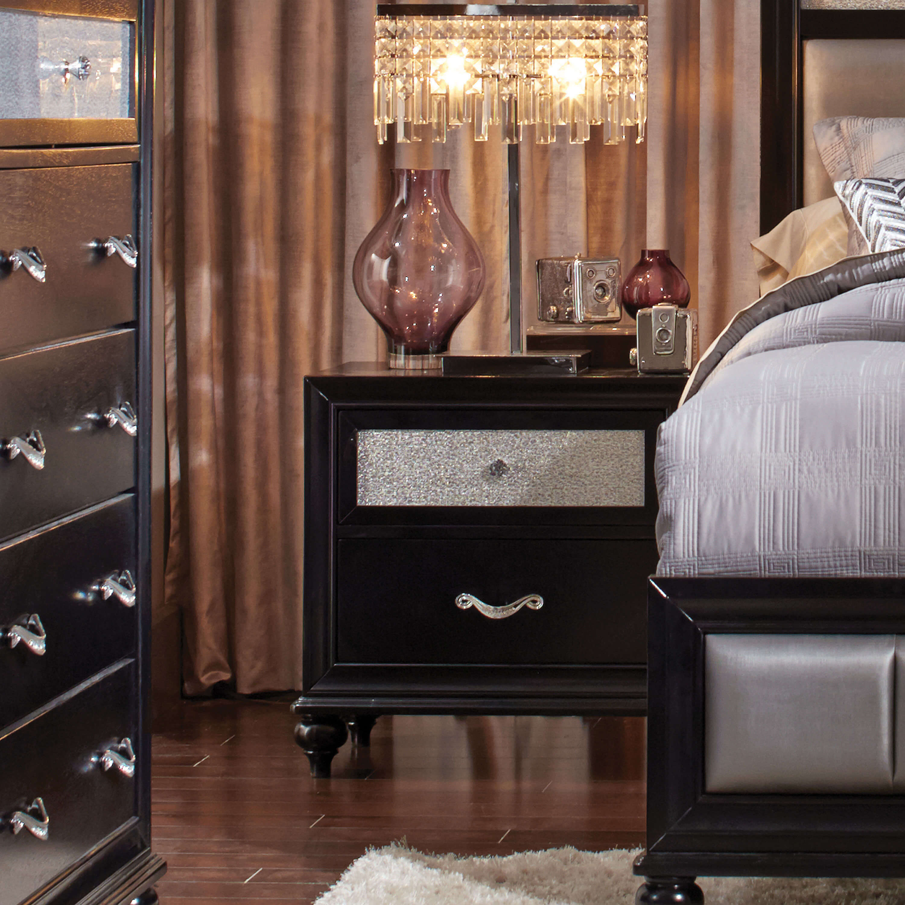Barzini Leatherette/Wood Panel Bedroom Set