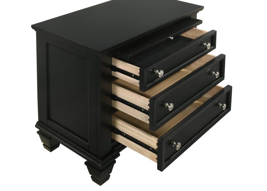 Sandy Beach Wood Nightstand w/3 Drawers