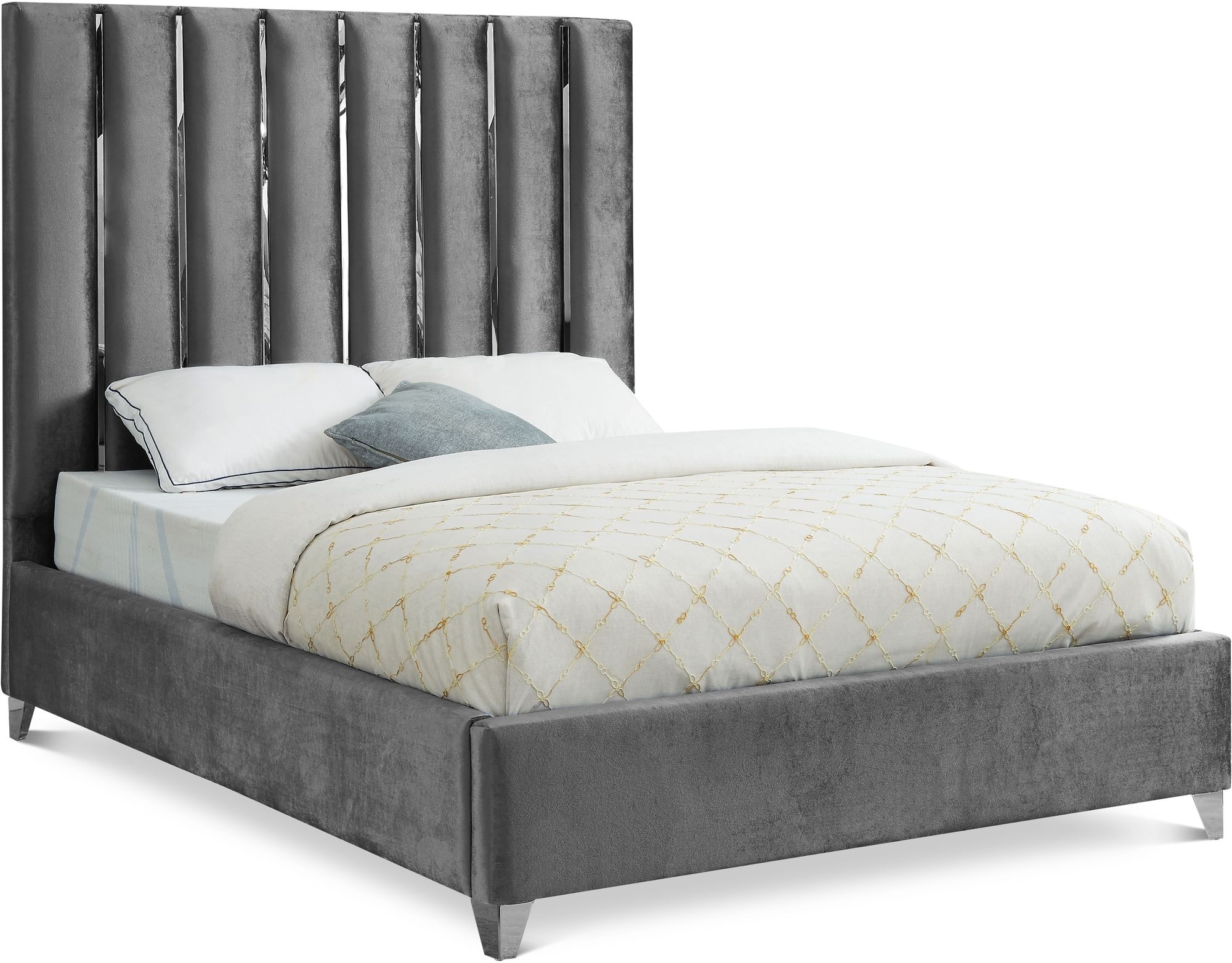 Enzo Velvet Bed