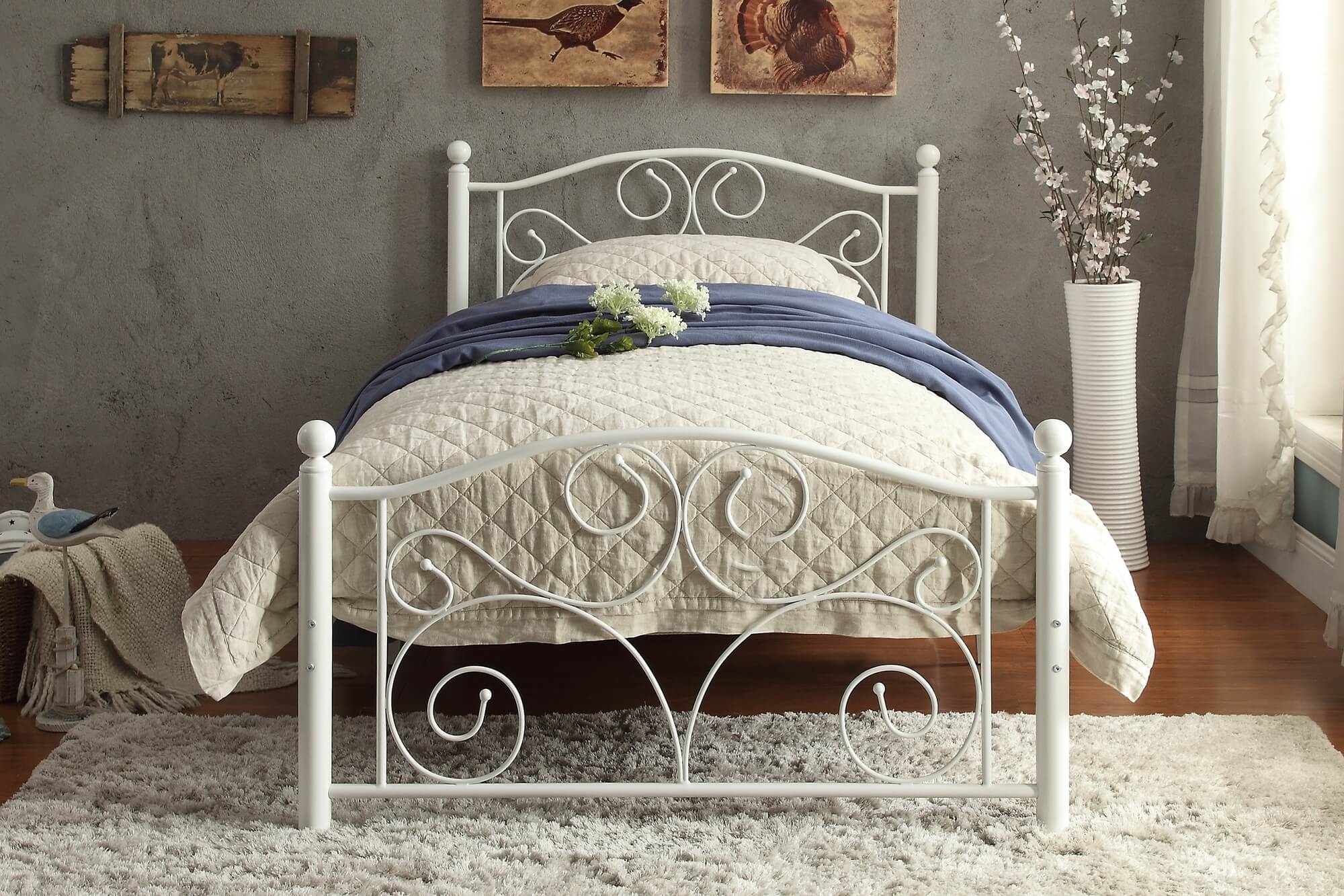Pallina Metal Platform Bed, Twin Size