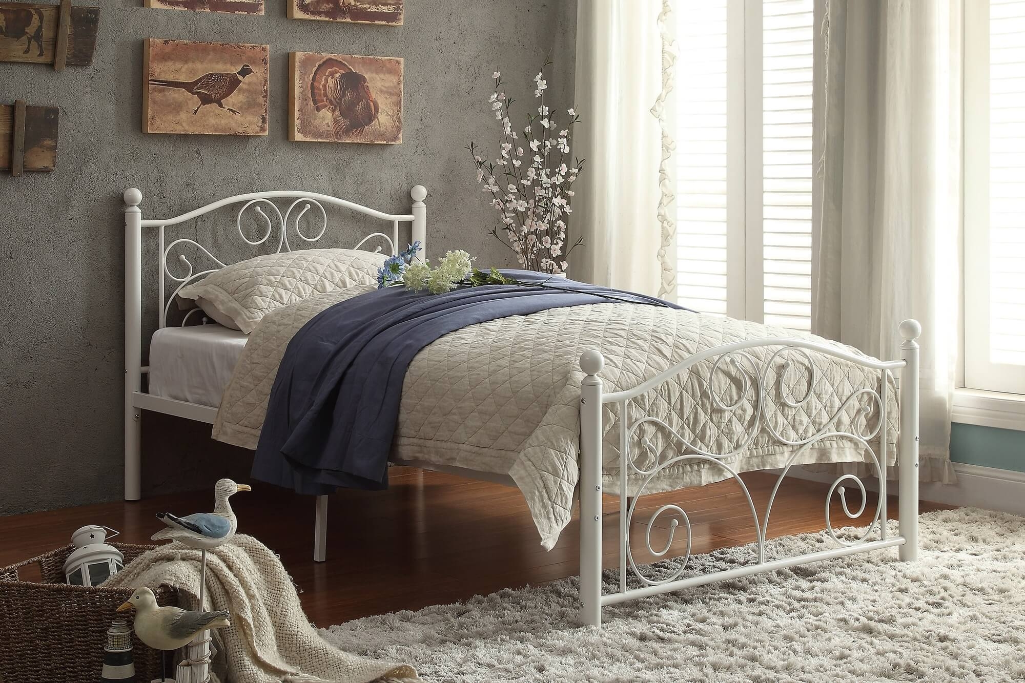Pallina Metal Platform Bed, Twin Size