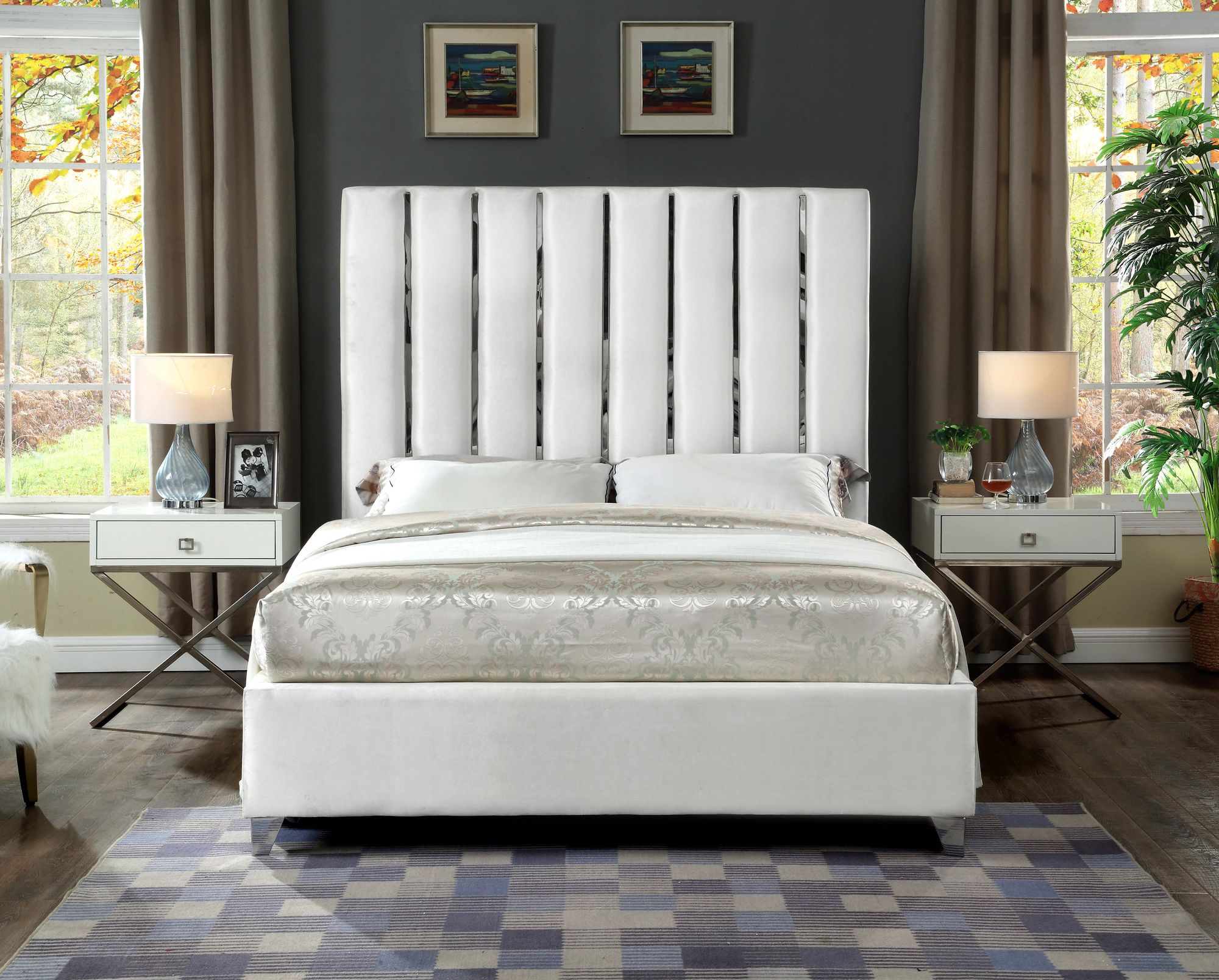 Enzo Velvet Queen Size Bed