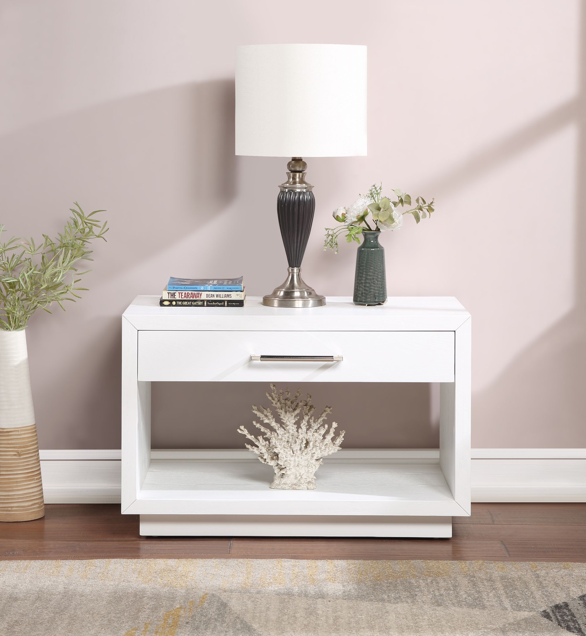 Avery 1-Drawer Oak Veneer Nightstand