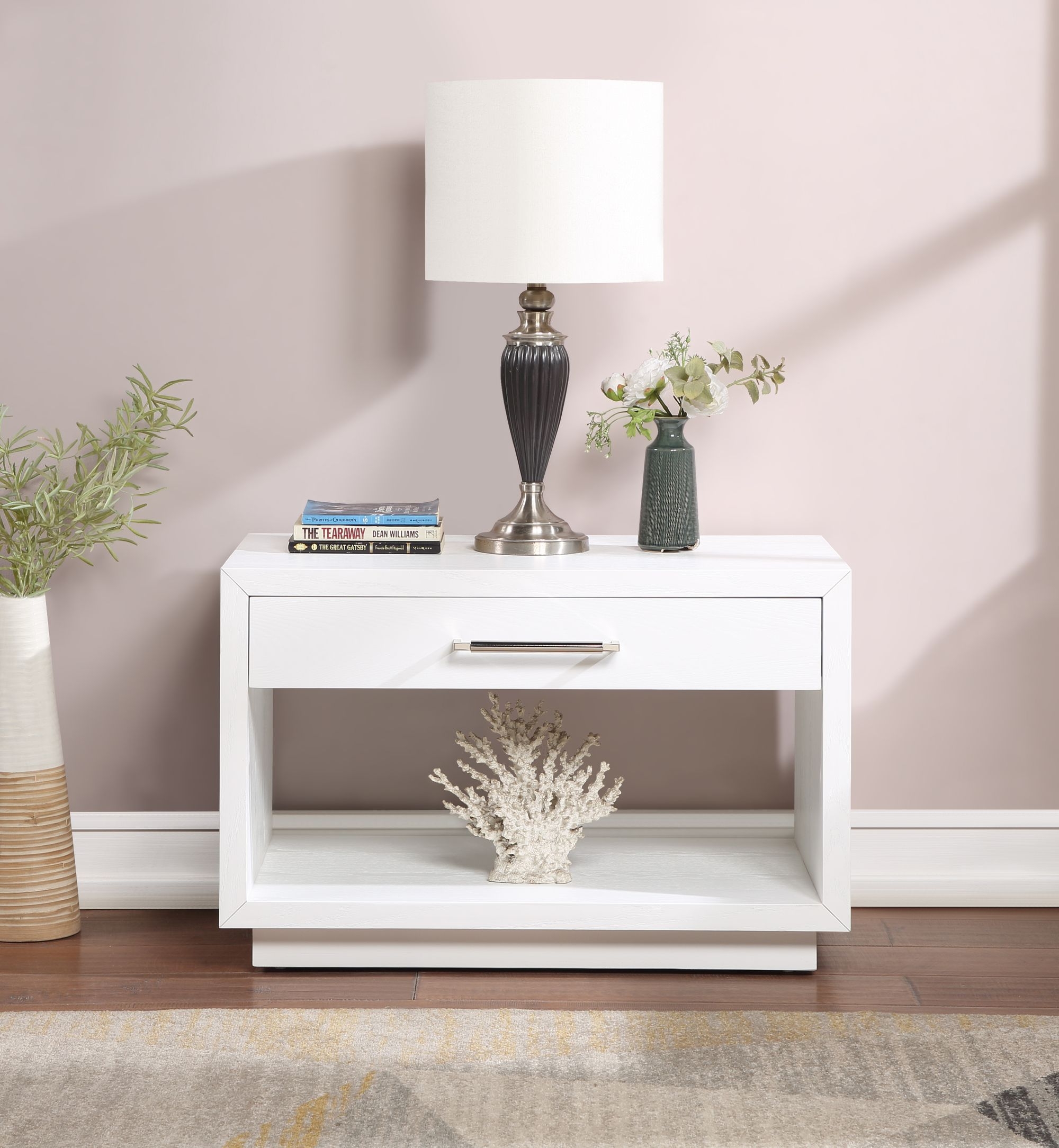 Avery 1-Drawer Oak Veneer Nightstand