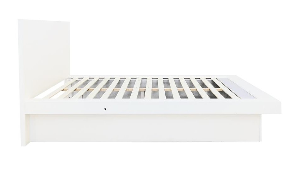 Jessica Platform Bed w/Rail Seating, Eastern King Size