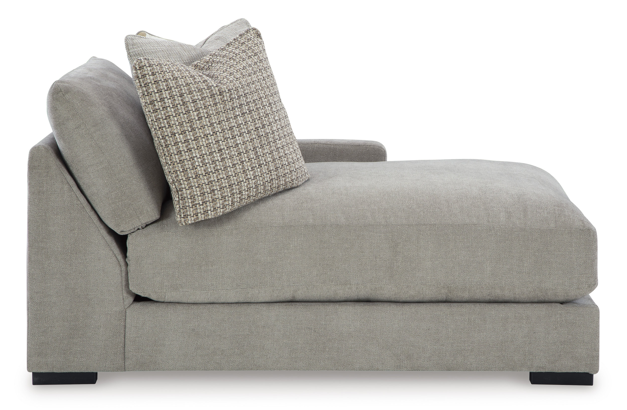Aslan Court Right-arm Facing Corner Chaise