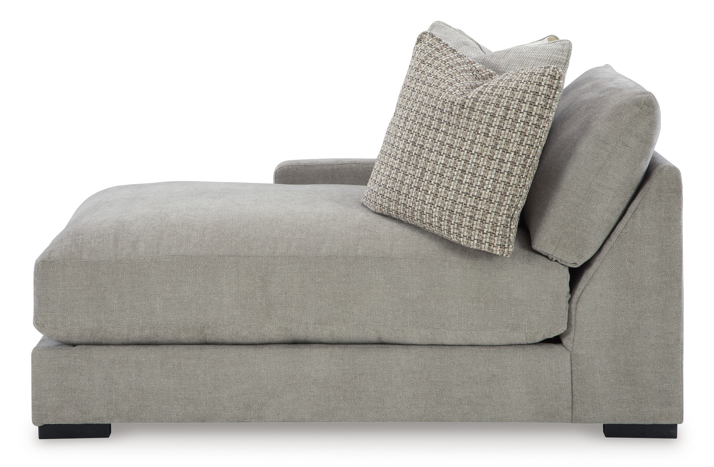 Aslan Court Right-arm Facing Corner Chaise
