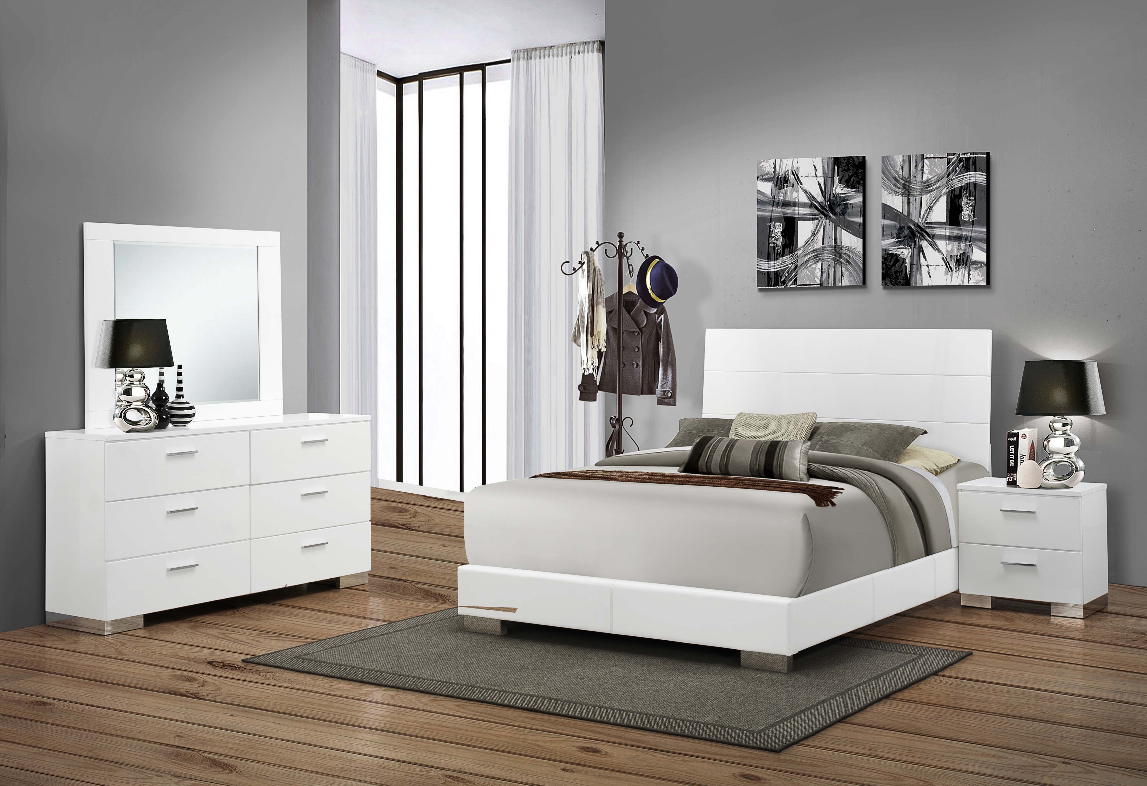 Felicity 5-piece Queen Bedroom Set White High Gloss