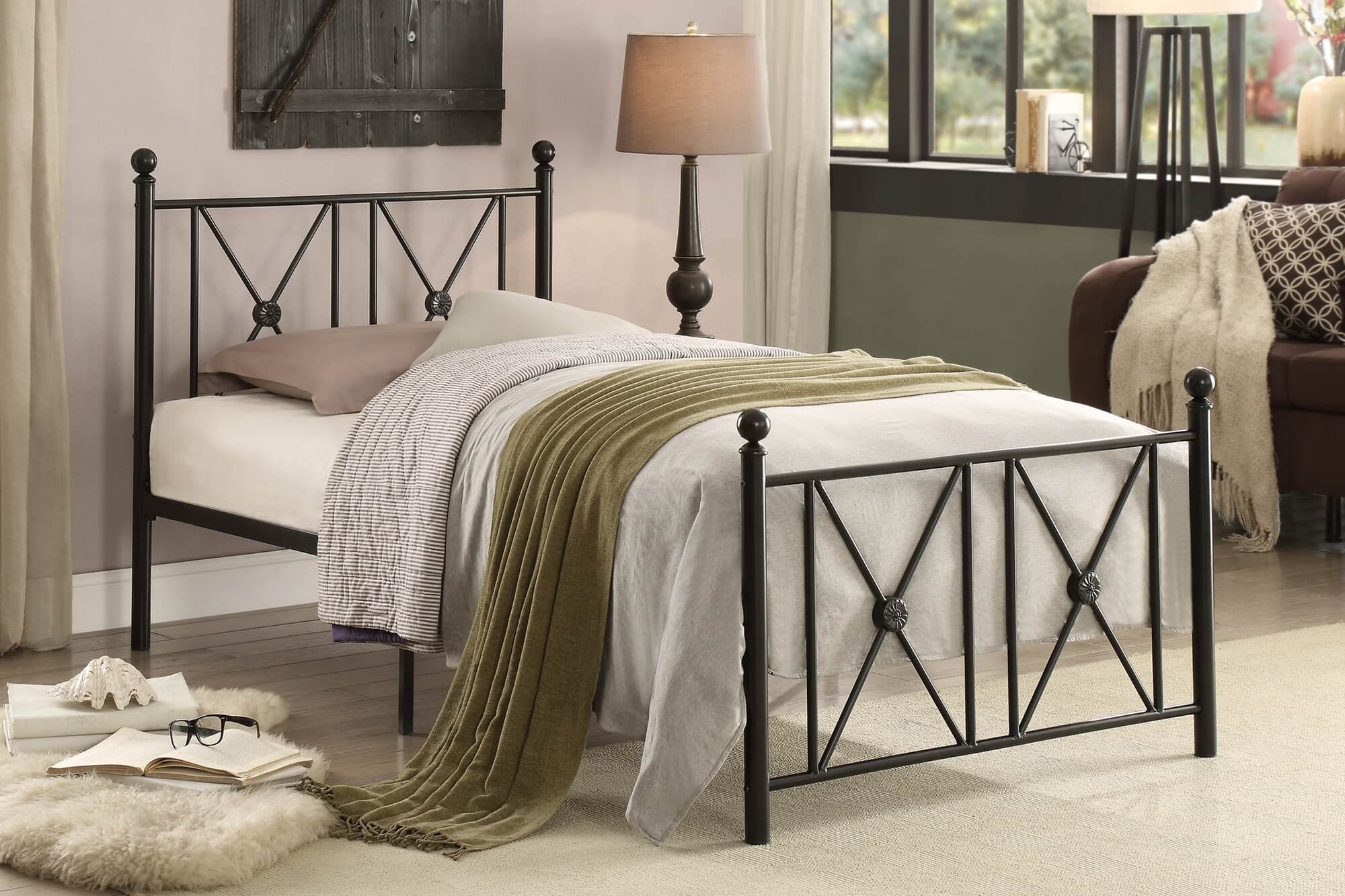 Mardelle Metal Platform Bed, Twin Size