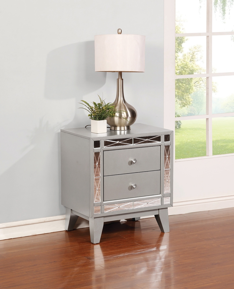 Leighton Wood Nightstand w/2 Drawers
