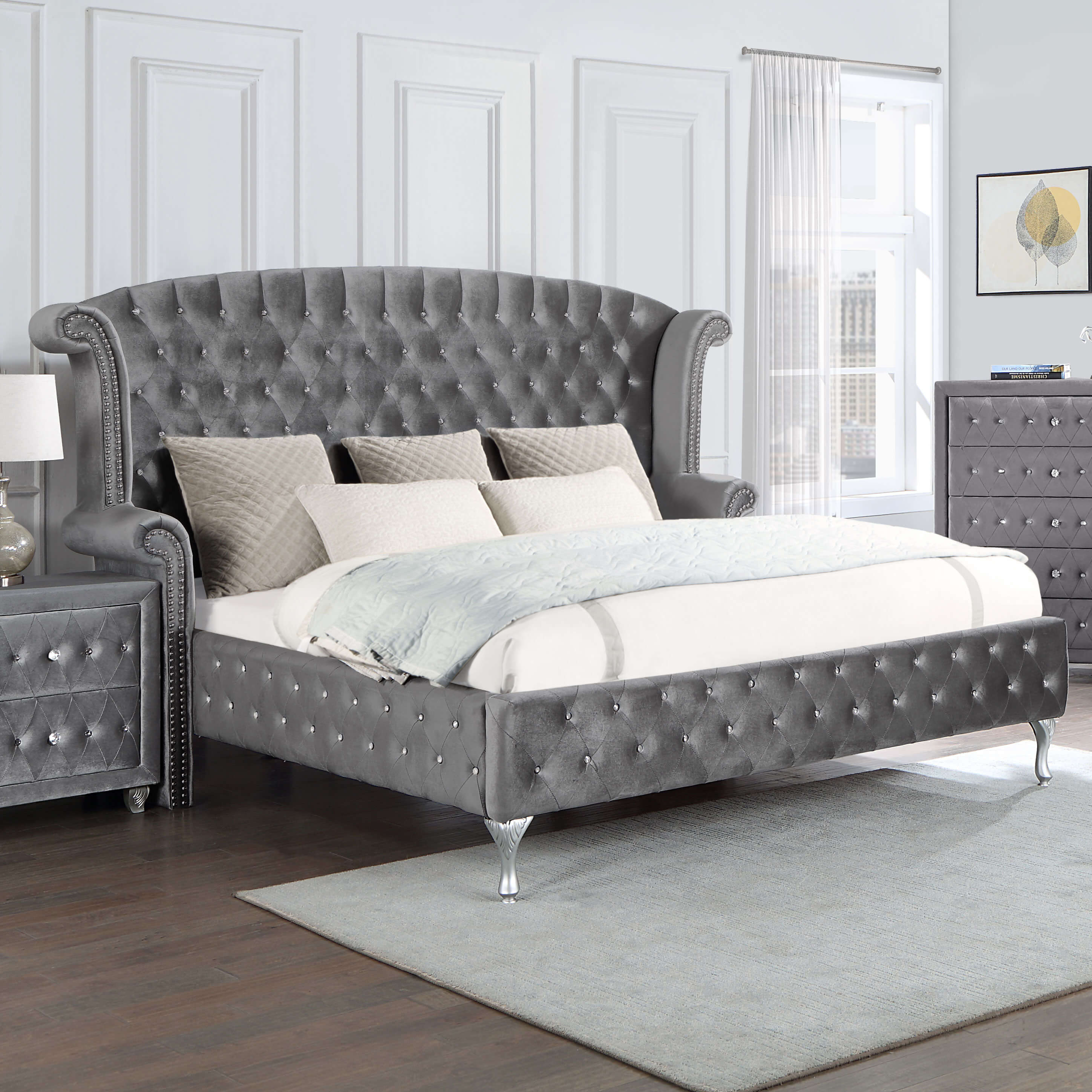 Deanna Velvet Tufted Panel Bedroom Set