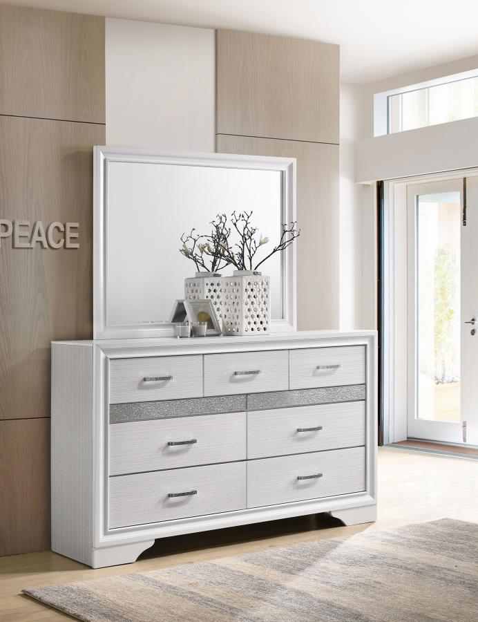 Miranda Wood Platform Storage Bedroom Set
