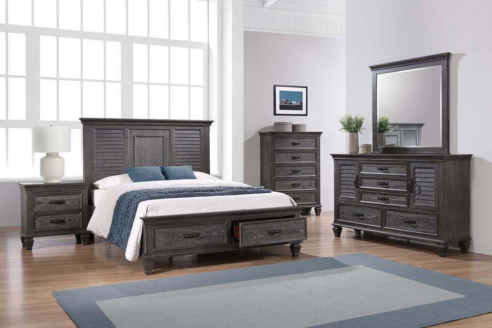 Franco Wood Platform Storage Bed, Eastern King Size