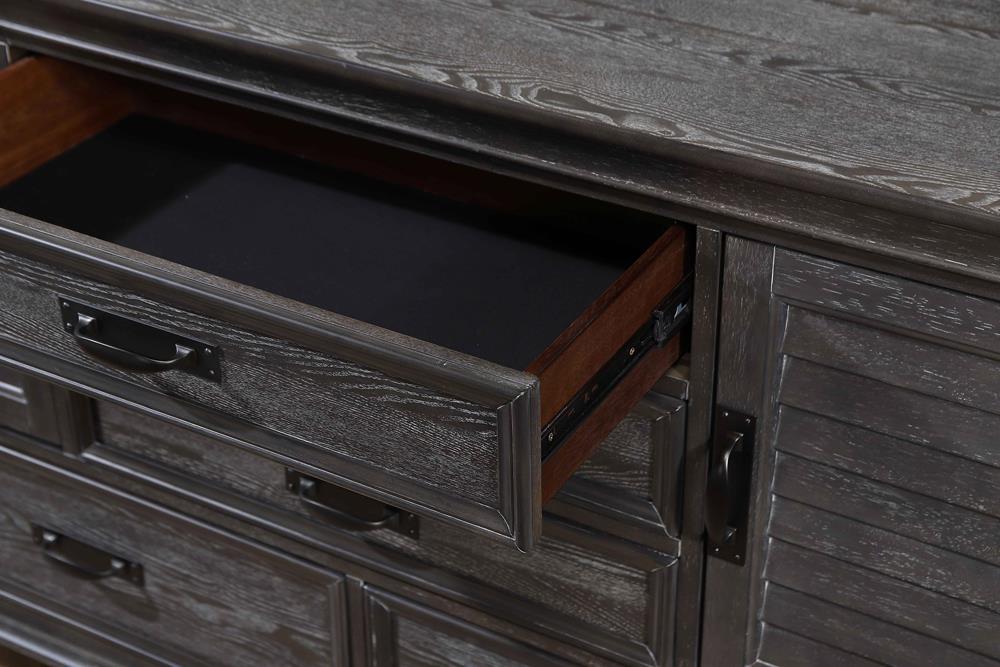 Franco Wood Dresser w/5 Drawers