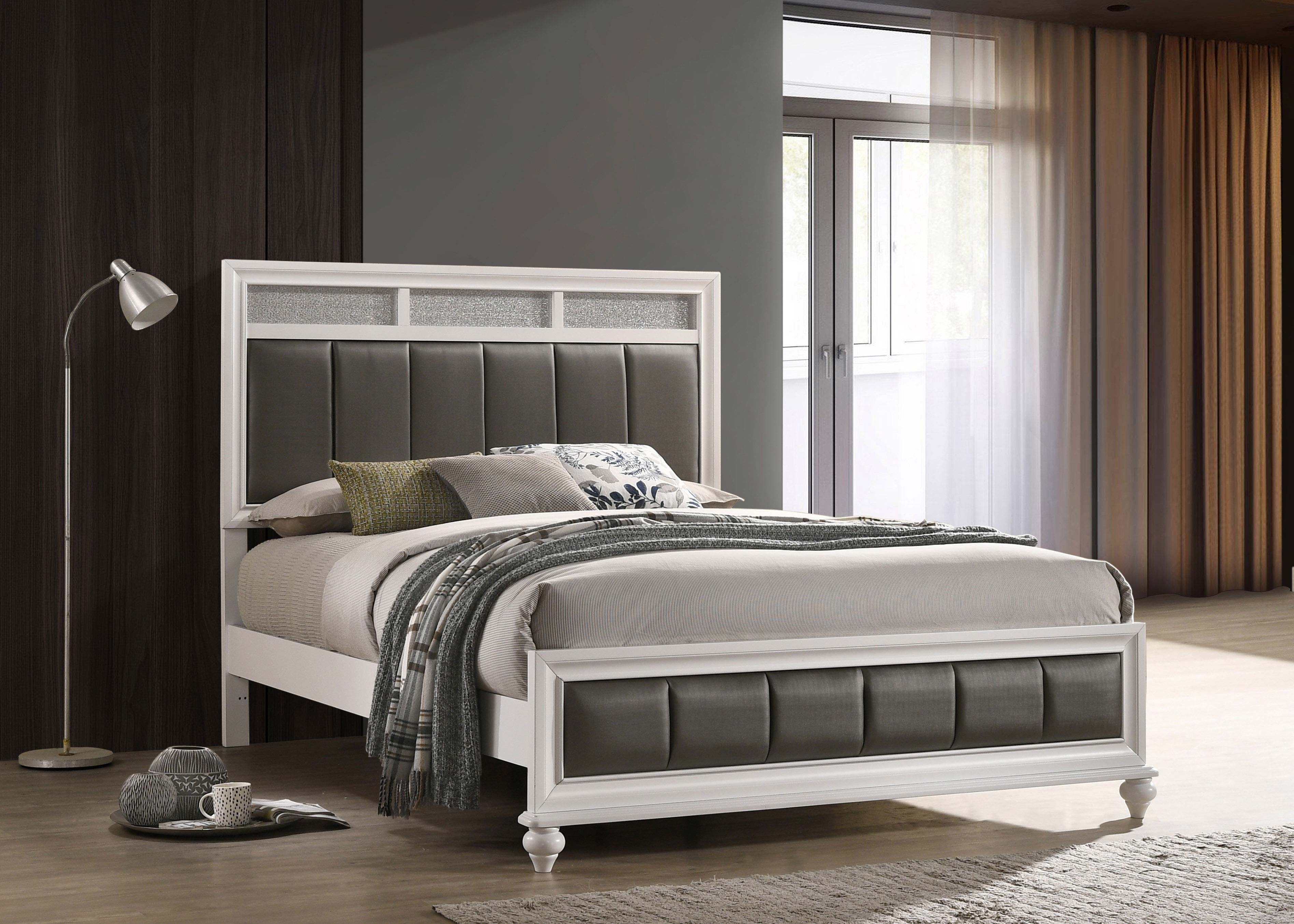 Barzini Leatherette/Wood Panel Bed, California King Size