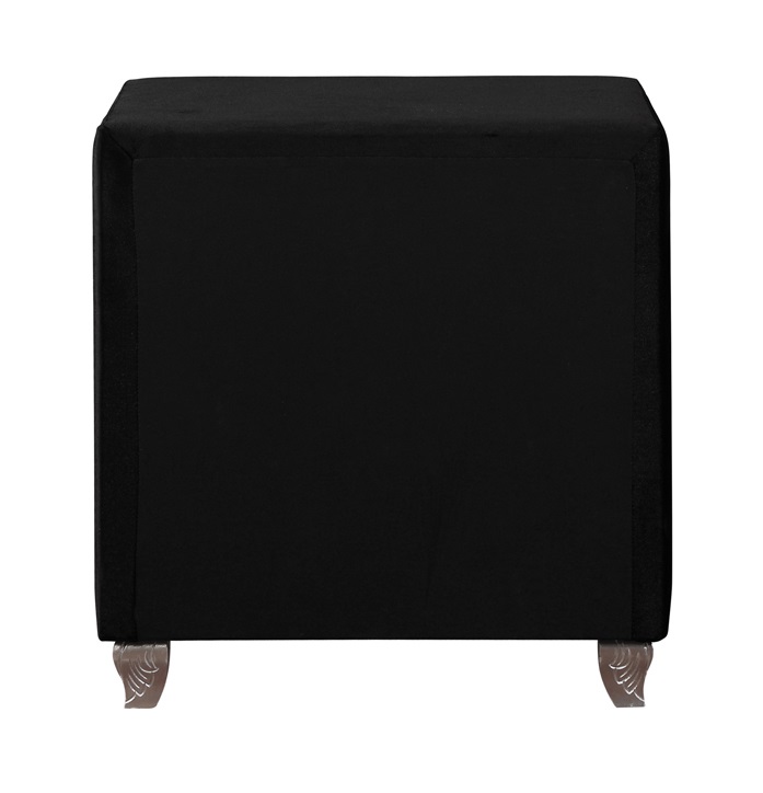 Deanna Velvet Tufted Panel Bedroom Set