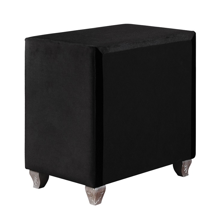 Deanna Velvet Tufted Panel Bedroom Set