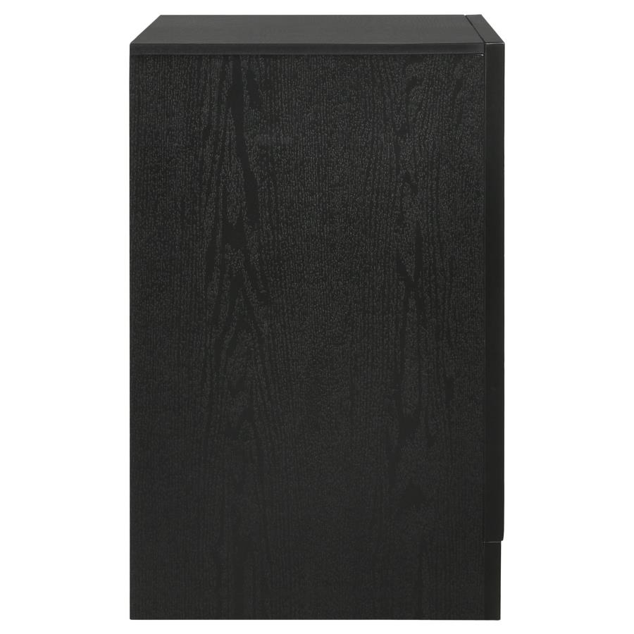 Miranda Wood Platform Storage Bedroom Set