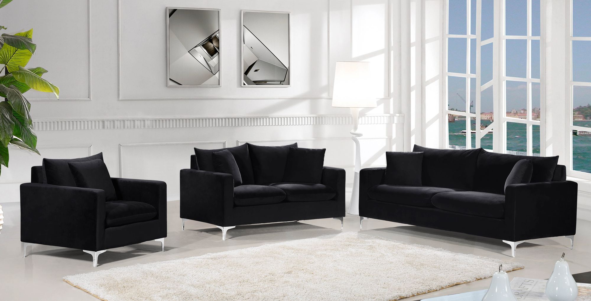 Naomi Velvet Chair