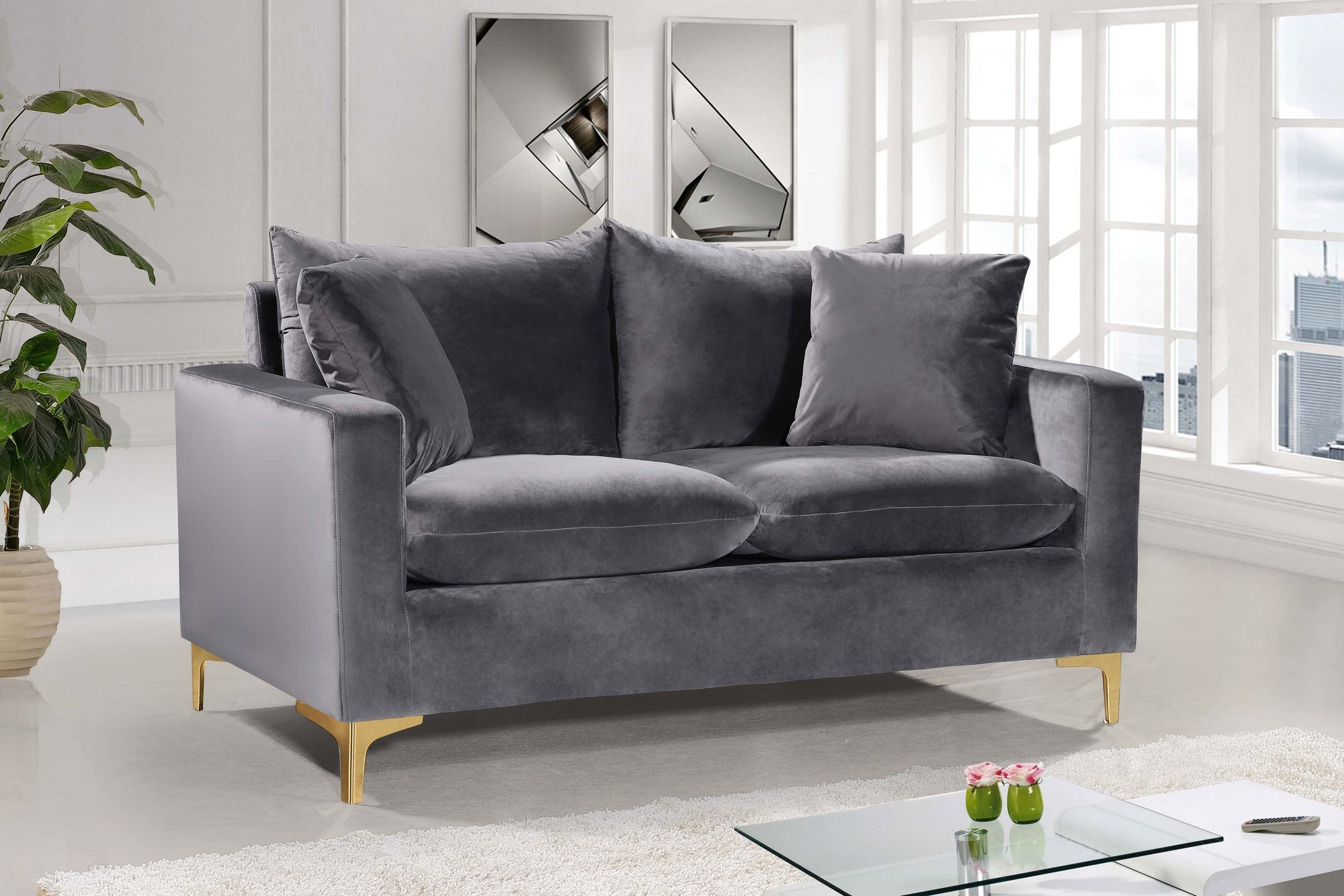 Naomi Velvet Loveseat