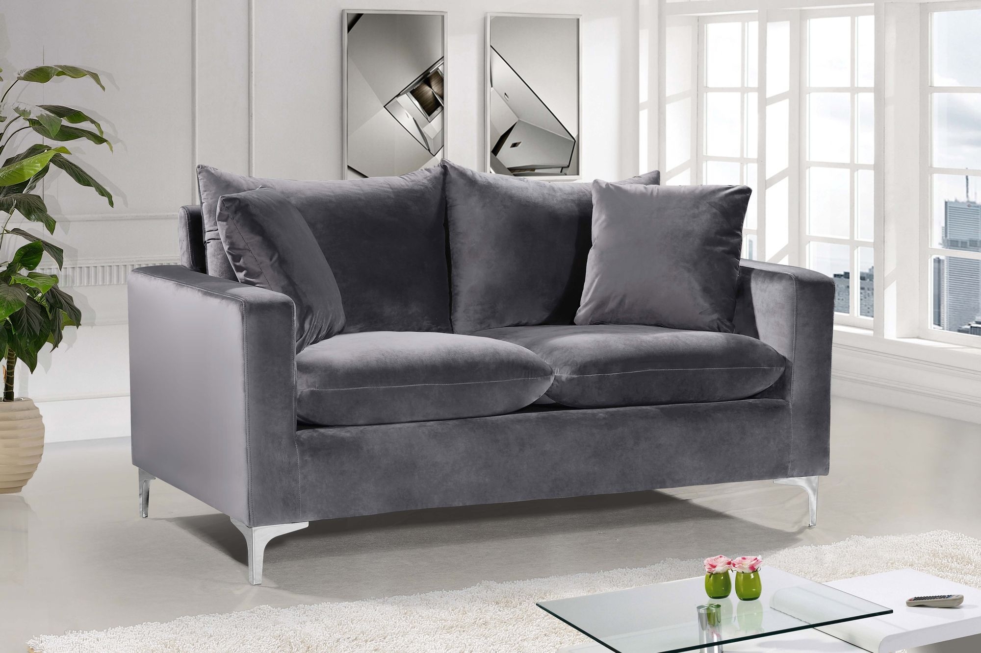 Naomi Velvet Loveseat