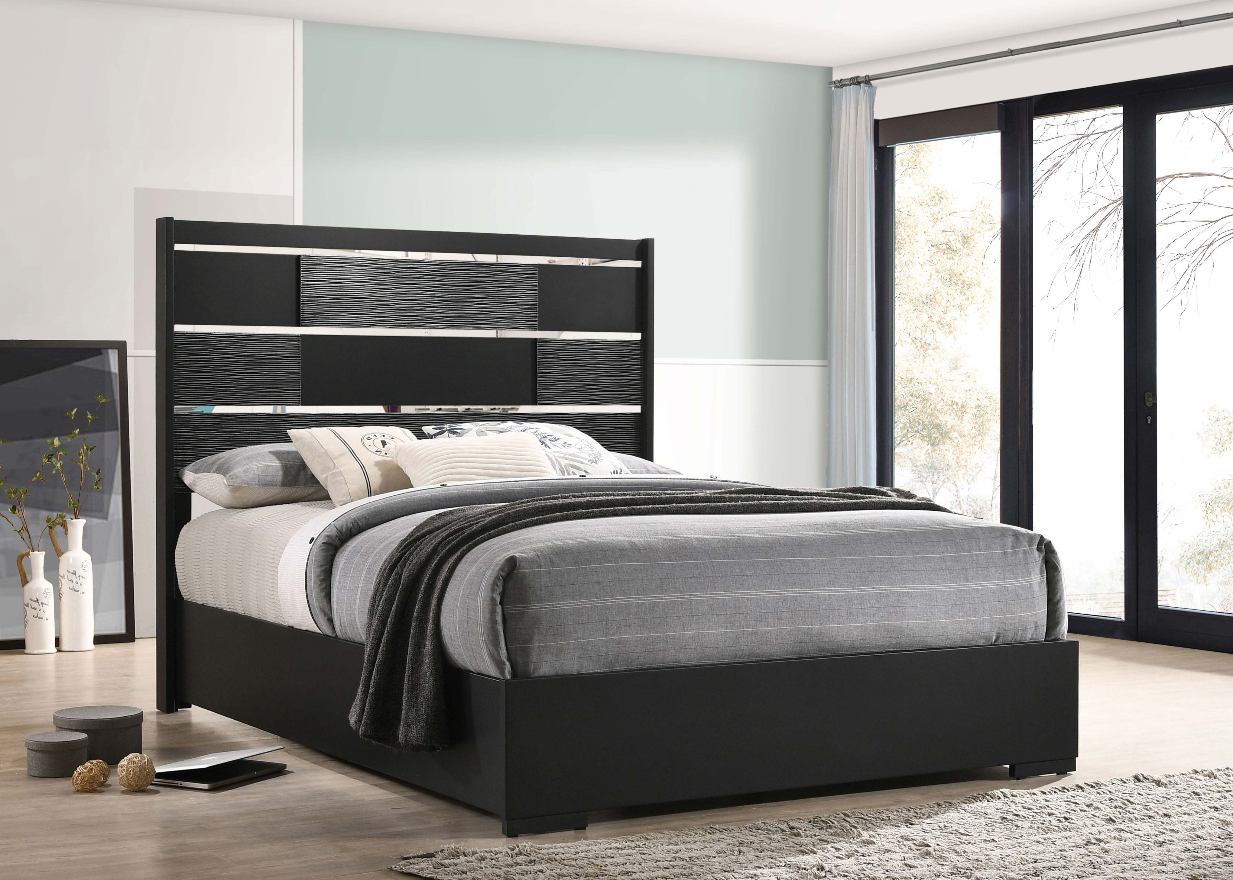 Blacktoft Wood Panel Bed, Queen Size
