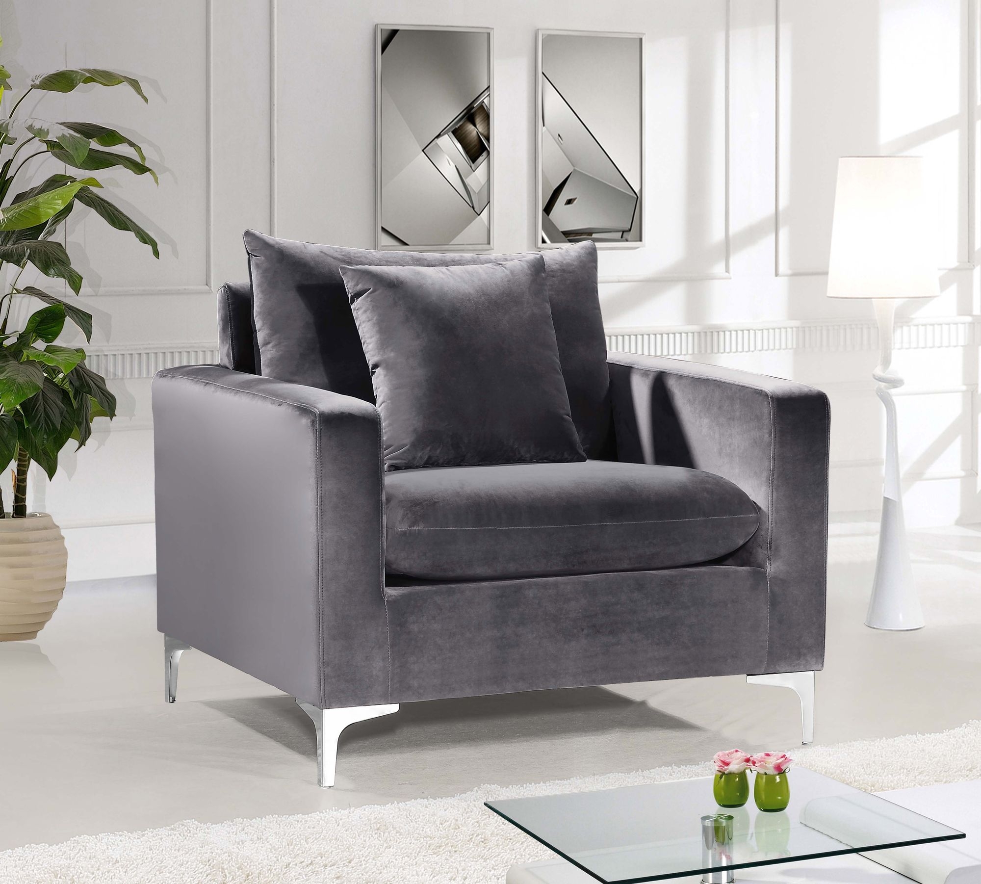 Naomi Velvet Chair