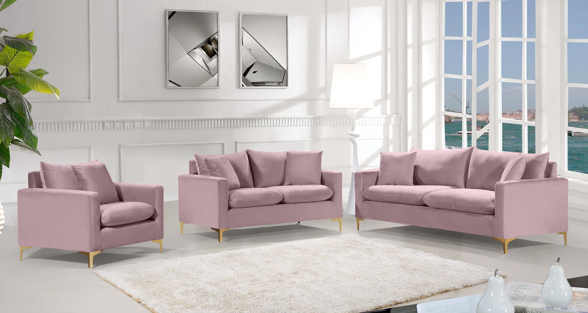 Naomi Velvet Chair
