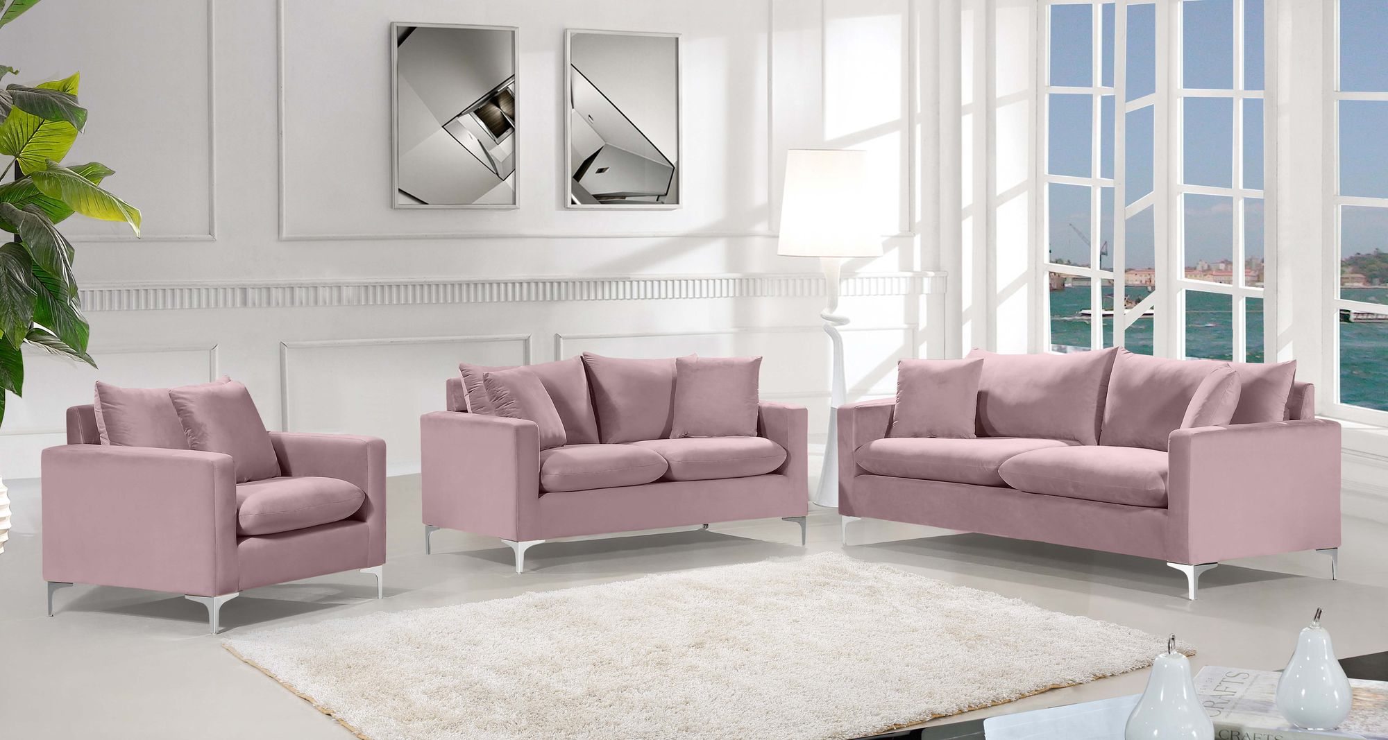 Naomi Velvet Chair