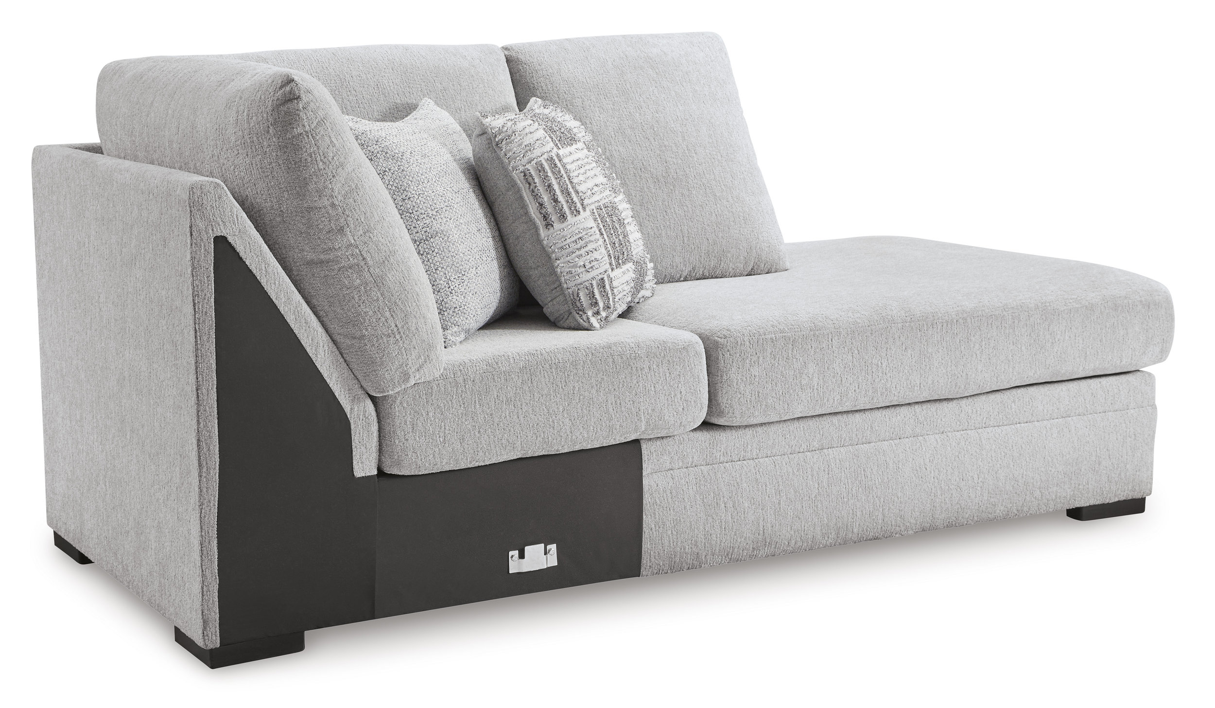 Snapshot  Signature Design by Ashley Living Room Casselbury Right-Arm Facing Corner Chaise