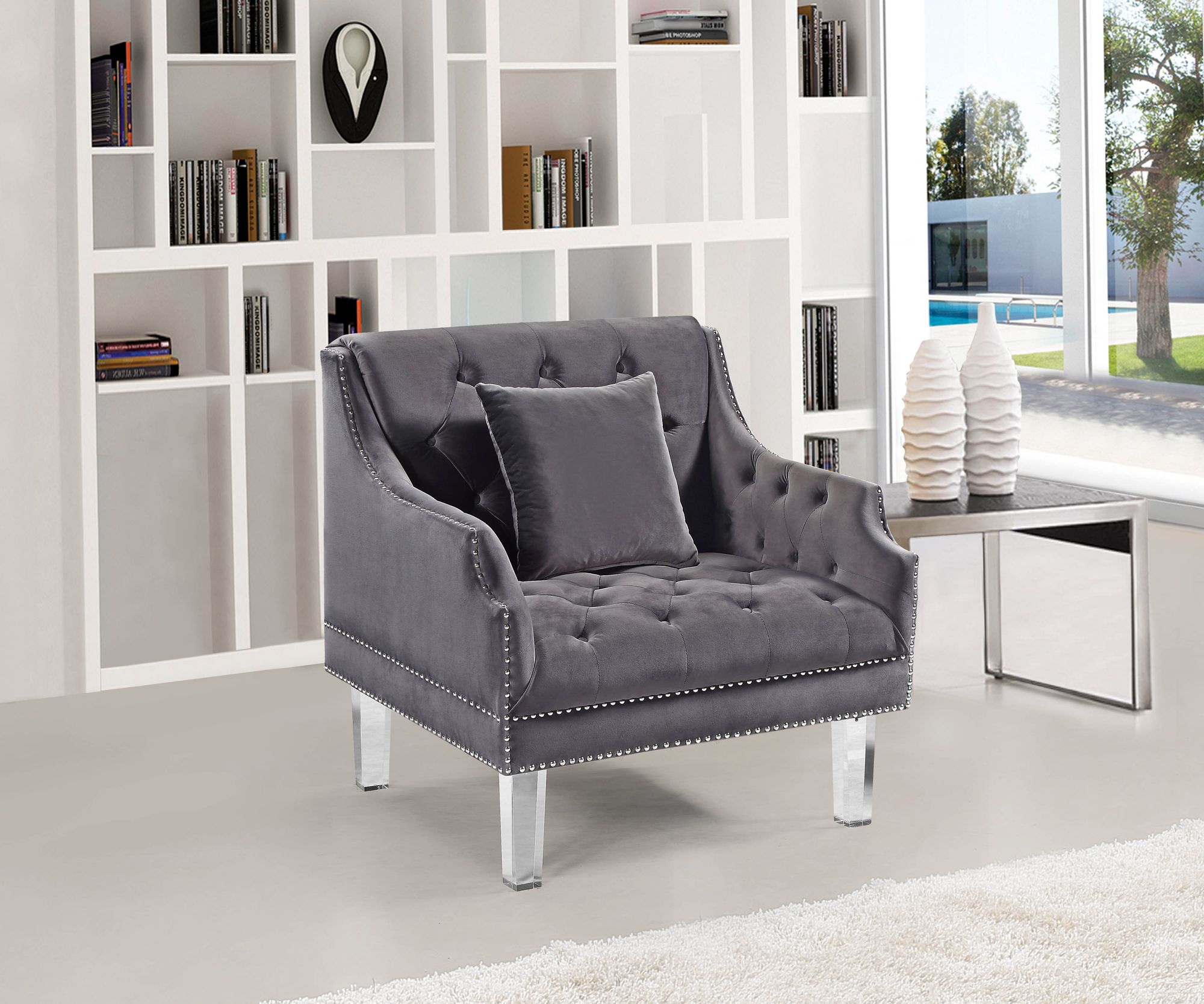 Roxy Velvet Chair