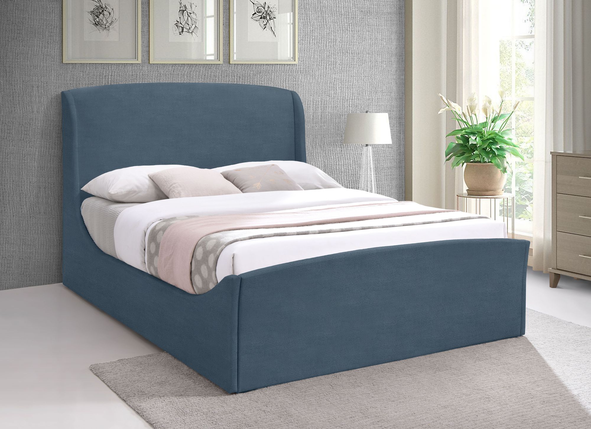 Tess Velvet King Size Bed