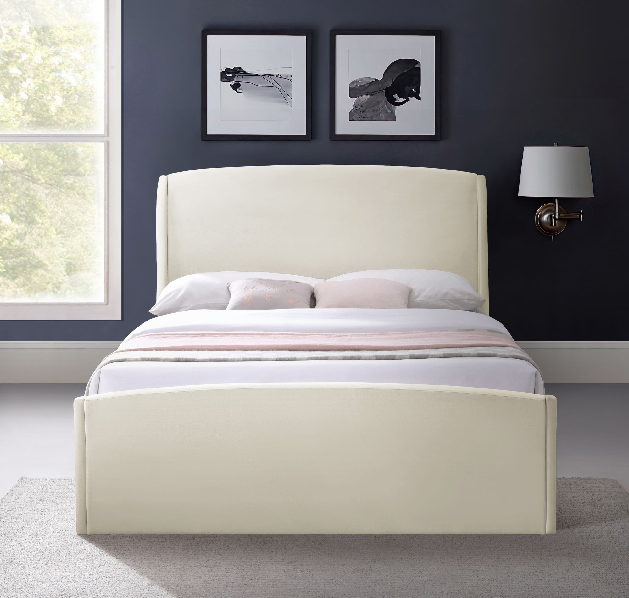 Tess Velvet Bed