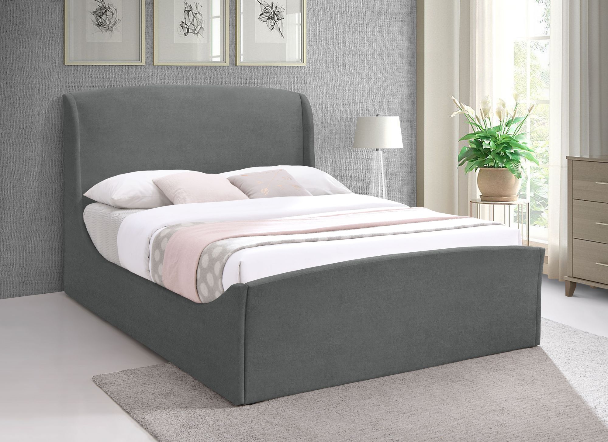 Tess Velvet Bed