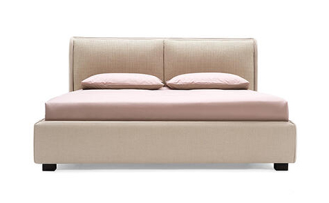 Dolly Voss/Boucle Fabric/Wood Platform Bed, King Size