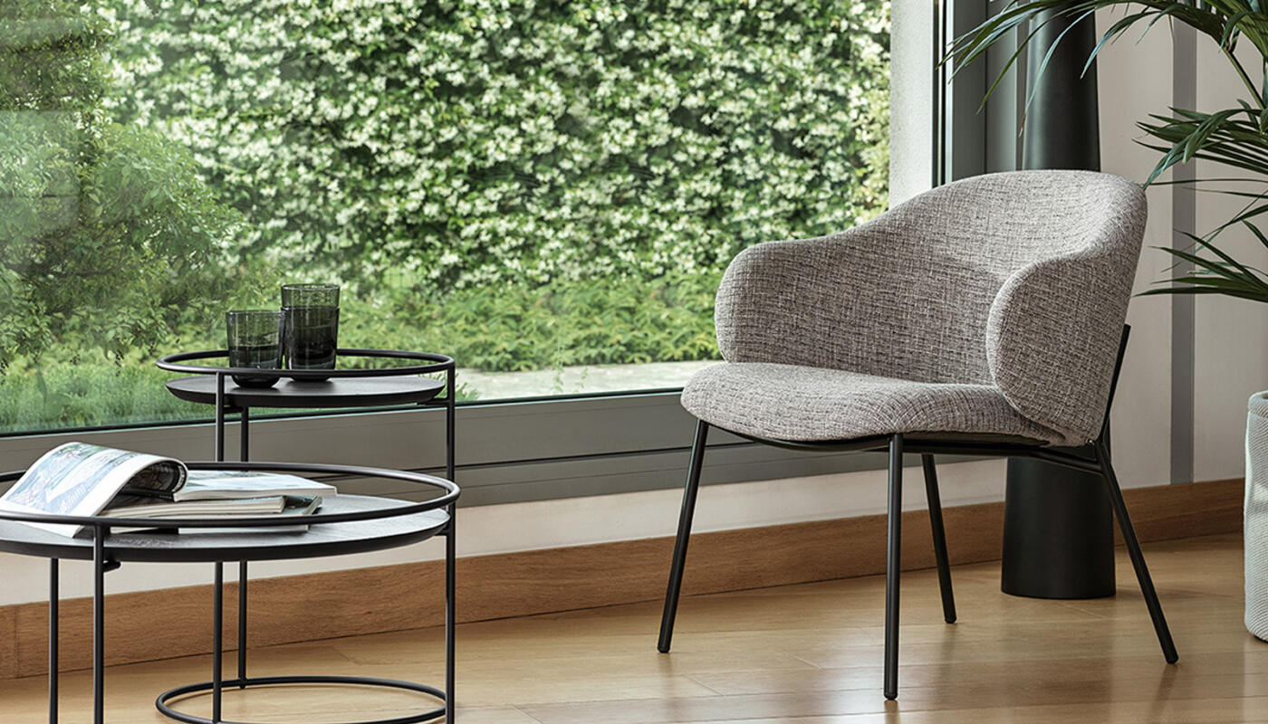 Holly Fabric/Metal Customizable Upholstered Lounge Armchair